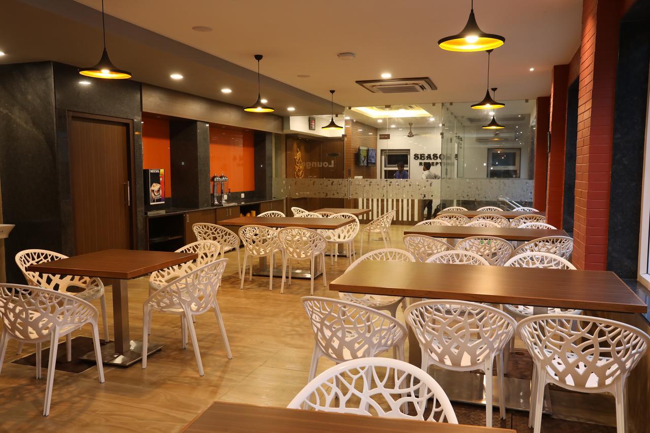 Season 4 Residences - Nungambakkam Near Us Consulate, Apollo Hospital, Shankar Nethralaya 첸나이 외부 사진